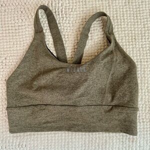 Nobull sports bra size medium